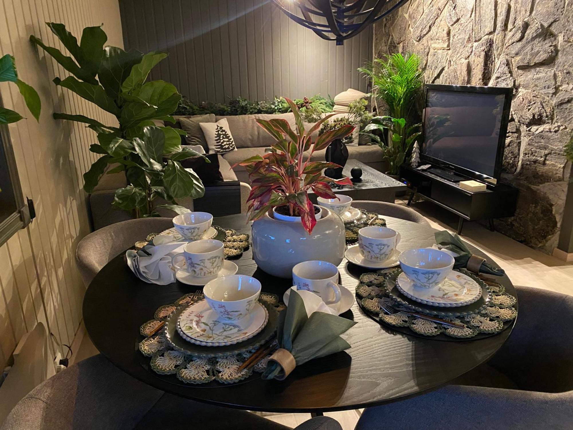 Apartment Vakker Og Romslig Pa Kvaloysletta